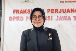 Ketua Fraksi PDIP DPRD Jatim: Jangan Ada Lagi PHK, Negara Harus Hadir Seperti Pesan Bung Karno