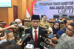 Lengser dari Kursi Pimpinan PDI Perjuangan Surabaya, Bagaimana Status Adi Sutarwijono di Ketua DPRD Surabaya?