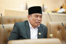 Komisi D DPRD Jatim Siap Terjun ke Banyuwangi, Pastikan Kapal Cepat Melaju 25 Juni!