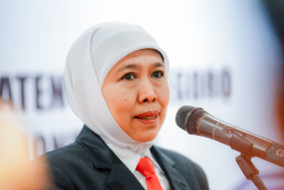 Gubernur Jatim Khofifah Siap Diperiksa KPK  