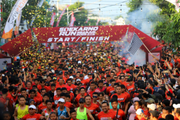 Mantan Timnas Sepak Bola dan Selebritas Ramaikan Soekarno Run di Nganjuk