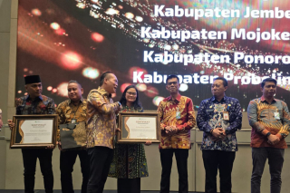 Program Lingkaran Cinta Jember Raih Penghargaan Jamsostek Terbaik se-Jatim 