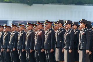 Presiden Prabowo Lantik 2.000 Perwira TNI-Polri di Istana Merdeka, Puan Sampaikan Ini 