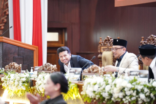 DPRD Jatim Tergeser, Pengamat Sebut Eksekutif Kuasai Penuh PAPBD 2025