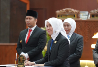 Sri Wahyuni: Hari Ibu Bukan Seremoni, Perempuan Penentu Arah Pembangunan Jawa Timur