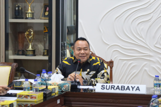 Ketua Komisi A DPRD Surabaya Luruskan Persoalan Kakek Wawan dan Pelindo