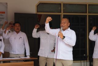 Cak YeBe Ingatkan Risiko Instabilitas, Evaluasi Hukum Jadi Catatan Tahun Kedua Eri–Armuji