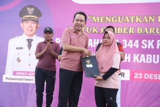 Bupati Jember Gus Fawait Siapkan THR untuk PPPK Paruh Waktu