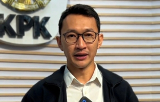 KPK Amankan 16 Orang, Bupati Tulungagung Ikut Terjaring