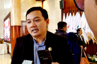 Rakyat Diminta Hemat, Gaji Direksi BUMD Jatim Melambung, Bahkan Double Cuan