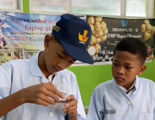 Pelajar SMP di Bojonegoro Sulap Limbah Bonggol Pisang Jadi Kandidat Pencegah Kanker