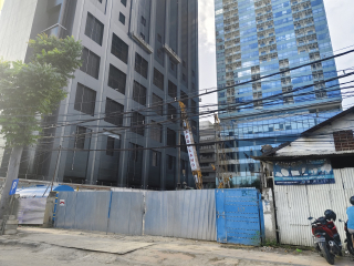 Camat Genteng Turun Tangan Redam Polemik, Tegaskan Proyek Pengembang Masih Tahap Uji Teknis