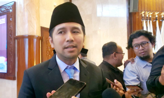 Ratusan Siswa di Surabaya Diduga Keracunan MBG, Begini Respons Ketua Satgas Emil Dardak