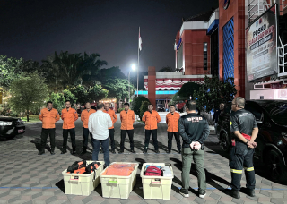 BPBD Jatim Kirim Tim Reaksi Cepat ke NTT, Bawa Peralatan Komunikasi untuk Bantu Penanganan Gempa