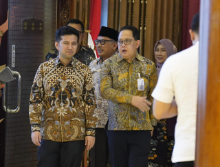 APBD Jatim 2027 Defisit Rp1 Triliun, Pemprov Andalkan Tambahan Dana Pusat