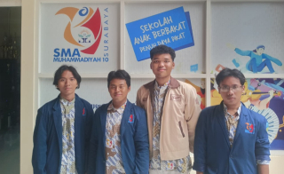 Almas dan Tim SMA Muhammadiyah 10 Surabaya Raih Prestasi di AMPHI 2026