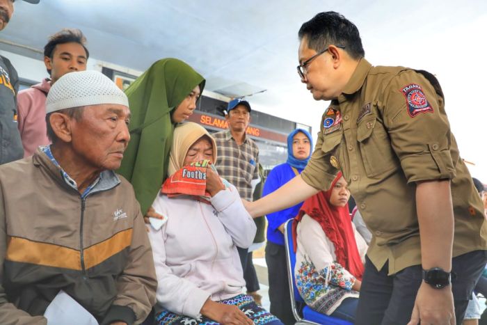 Pj. Gubernur Jatim Pastikan Pencarian Korban Longsor Lumajang Terus Dilakukan
