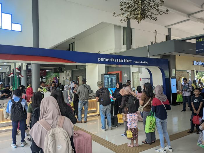 23 ribu pelanggan Gunakan KA Jelang Hari Raya Idul Adha di Daop 8 Surabaya