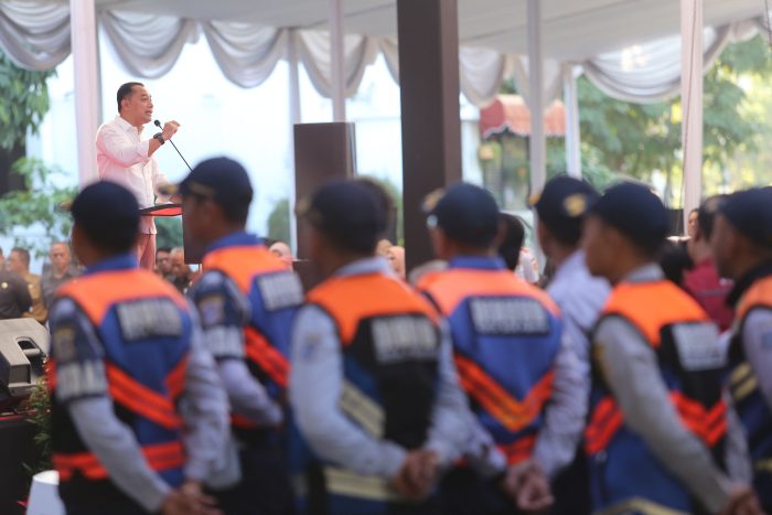 Soal Parkir Liar, Eri Cahyadi Minta Jajaran Dishub Turun ke Lapangan: Jangan di Kantor Ndekem Ae