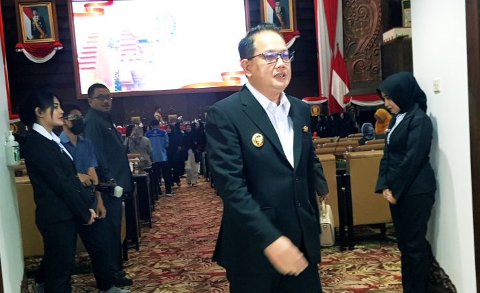 Pj Gubernur Jatim Adhy Karyono