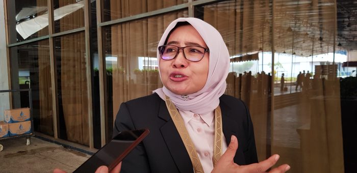 Anik Maslachah, pimpinan DPRD Jatim sementara bersama seluruh anggota saat ditemui disela orientasi legislatif yang berlangsung di Mercure Ancol, Jakarta, Selasa (3/9/2024).