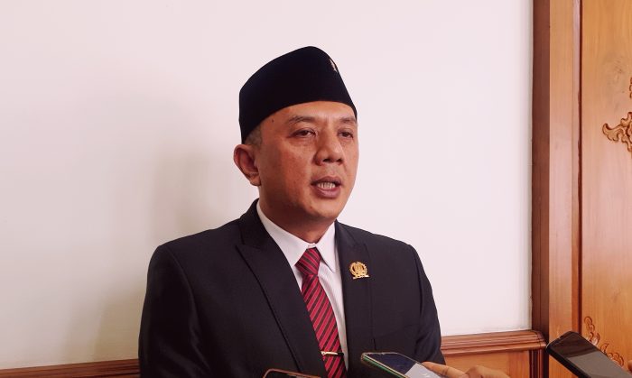 Deni Wicaksono, Wakil Ketua DPRD Jatim periode 2024-2029.