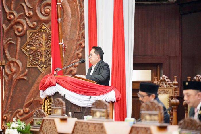 Penjabat (Pj) Gubernur Jawa Timur Adhy Karyono