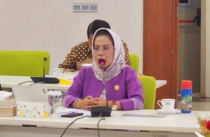 Ketua Komisi E DPRD Jatim, Sri Untari Bisowarno