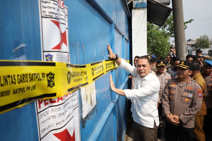 Babak Baru Jan Hwa Diana Laporkan Pemkot Surabaya ke Ombudsman