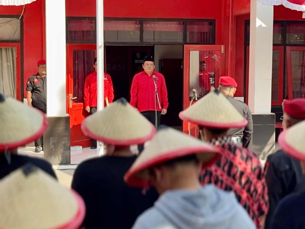 Anggota Fraksi PDI Perjuangan DPRD Jawa Timur, Hari Yulianto.