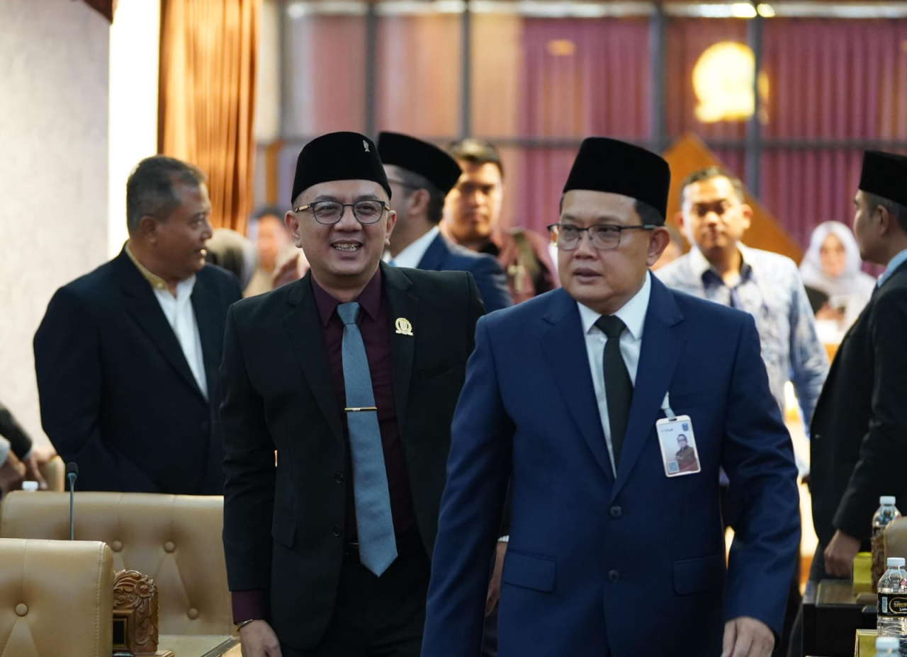 Sekdaprov Adhy Karyono Bantah Uang Rp6,84 Triliun Pemprov Jatim Mengendap di Bank