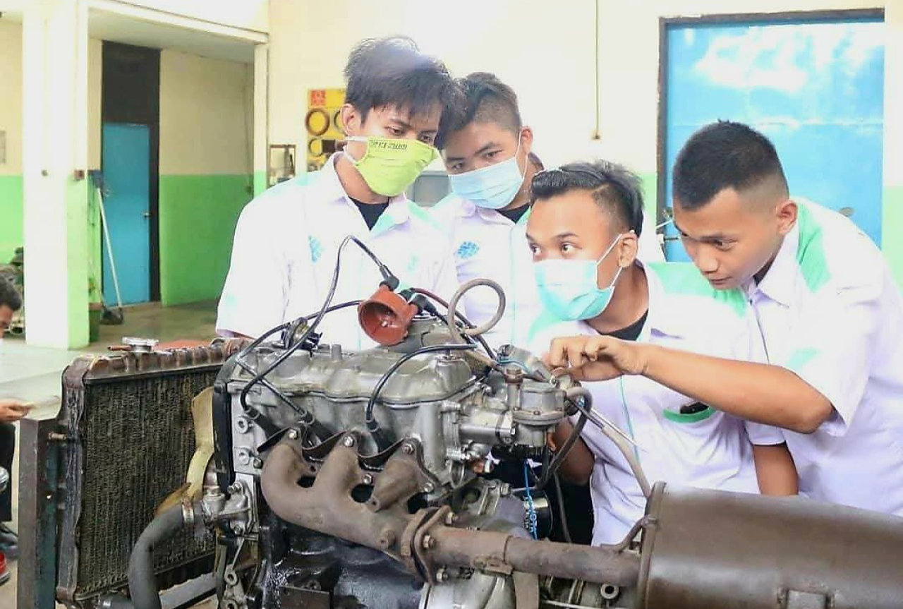 Ilustrasi Balai Latihan Kerja di Surabaya