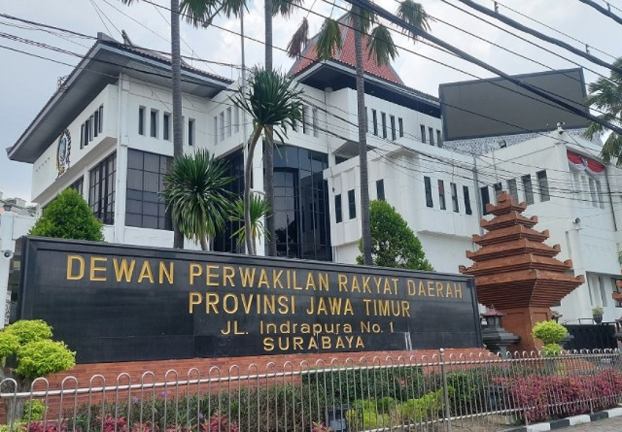 Gedung DPRD Jatim