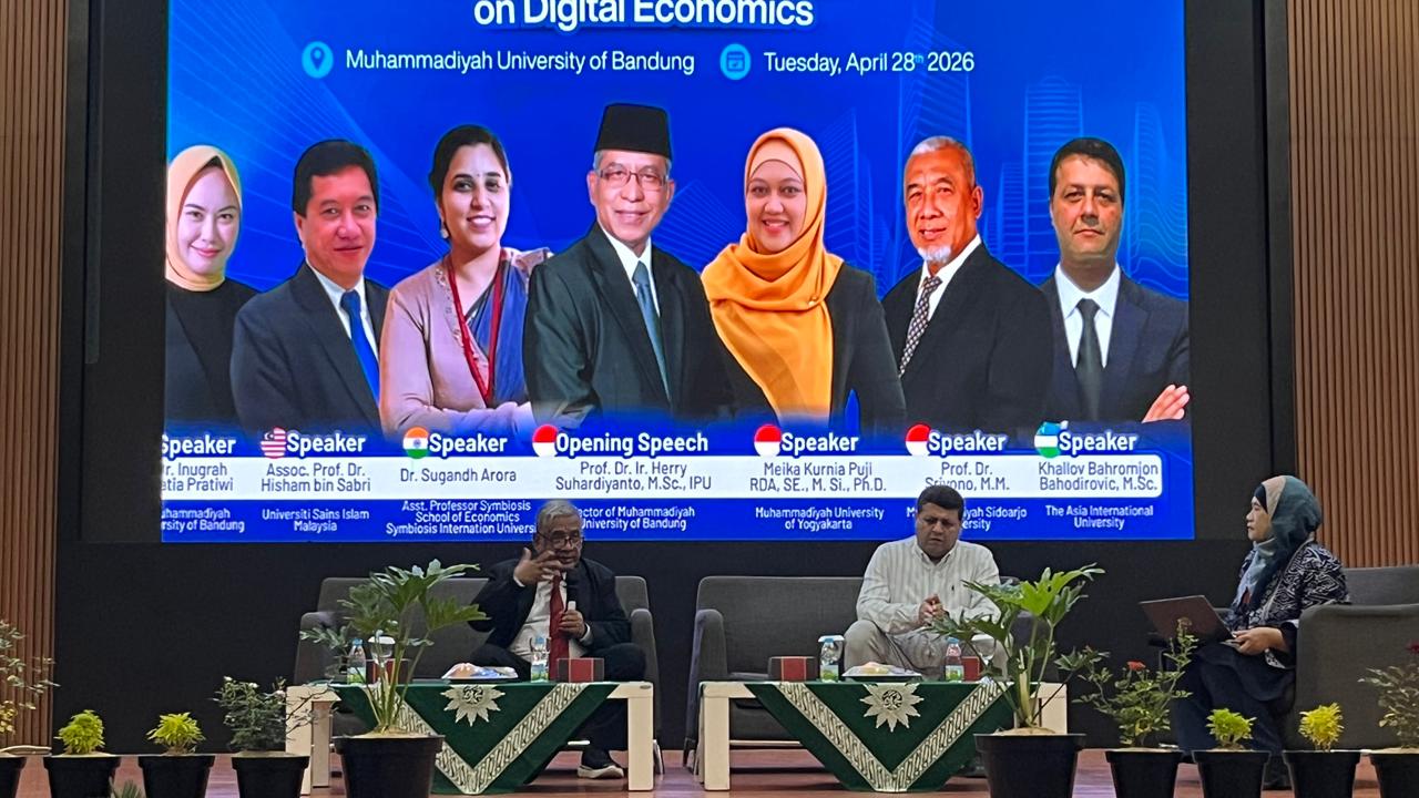 Prof. Dr. Sriyono, memaparkan konsep Integrated Sustainable Financing Ecosystem (ISFE) sebagai model strategis untuk memperkuat daya tahan UMKM