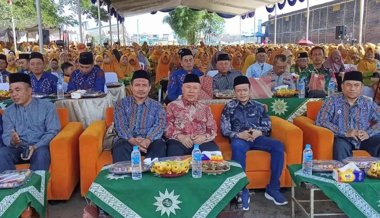 Dedi Irwansa, Ketua Komisi A DPRD Jatim hadiri Tabligh Akbar dan Milad Aisyiyah ke-109 yang digelar Pimpinan Daerah Aisyiyah (PDA) Sidoarjo di Kompleks Pendidikan SMA Muhammadiyah 3 Tulangan, Minggu (31/5/2026).