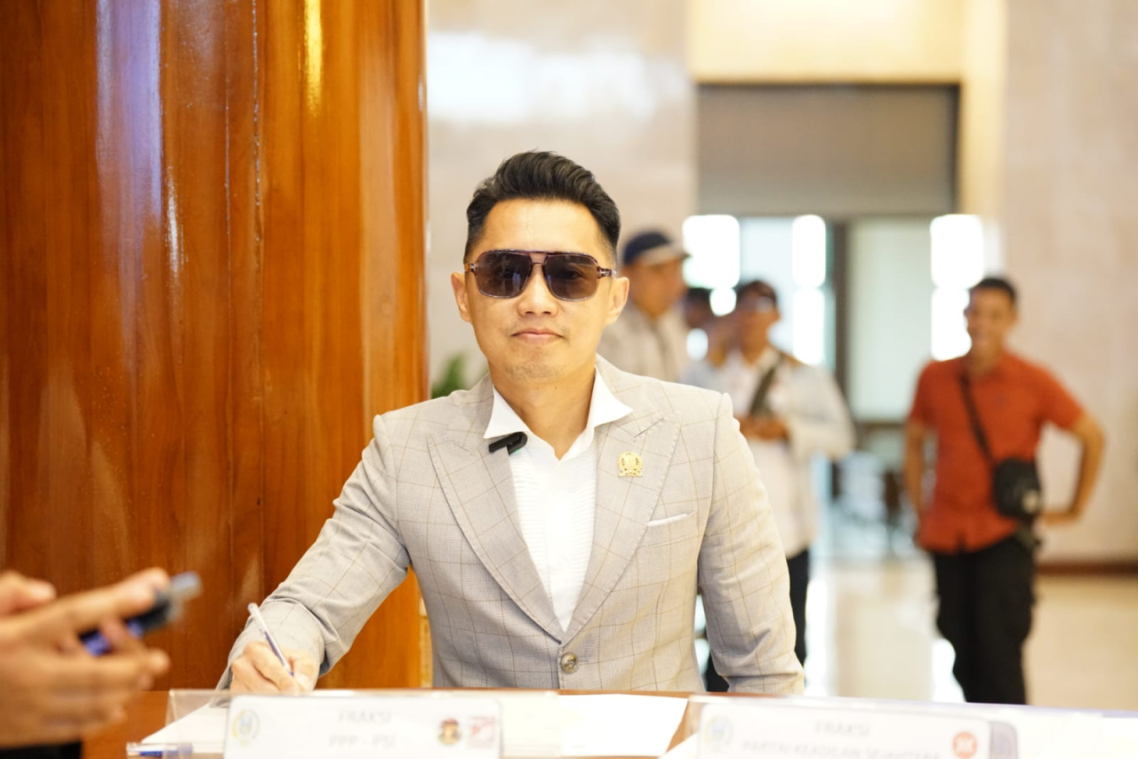 Juru bicara Fraksi PPP-PSI DPRD Jatim, Erick Komala. (Humas DPRD Jatim)