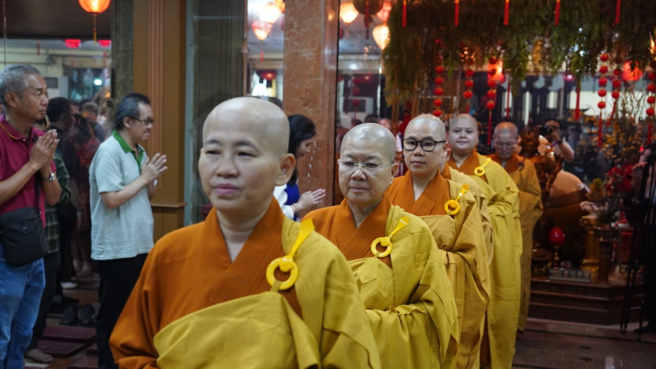 Menteri Agama Nasaruddin Umar menghadiri peringatan Hari Tri Suci Waisak 2570 Buddhist Era (BE) di Wihara Ekayana Arama, Jakarta Barat, Minggu (31/5/2026). (Kemenag)