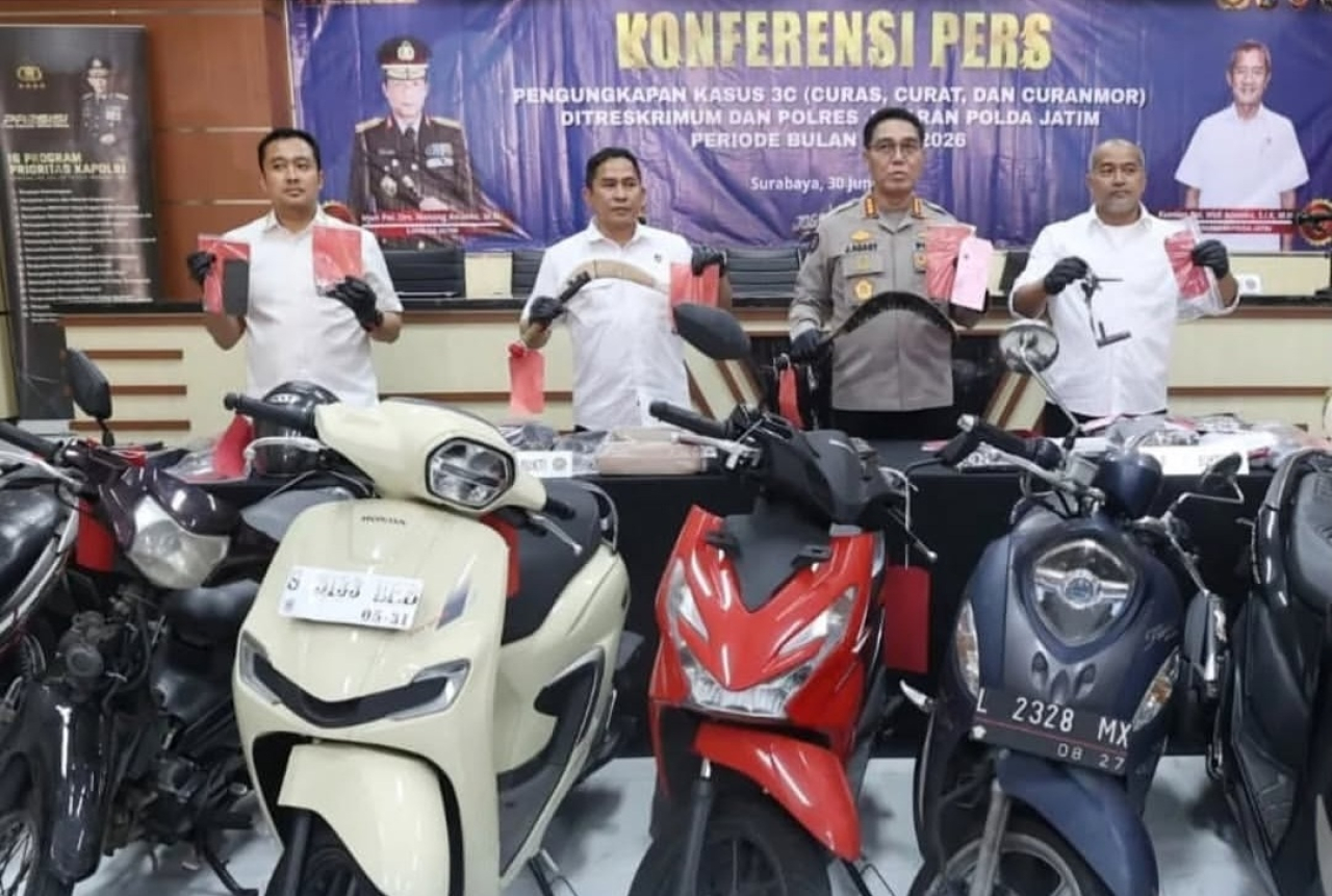 Polda Jawa Timur memberikan keterangan terkait pengungkapan kasus kejahatan 3C selama Juni 2026.