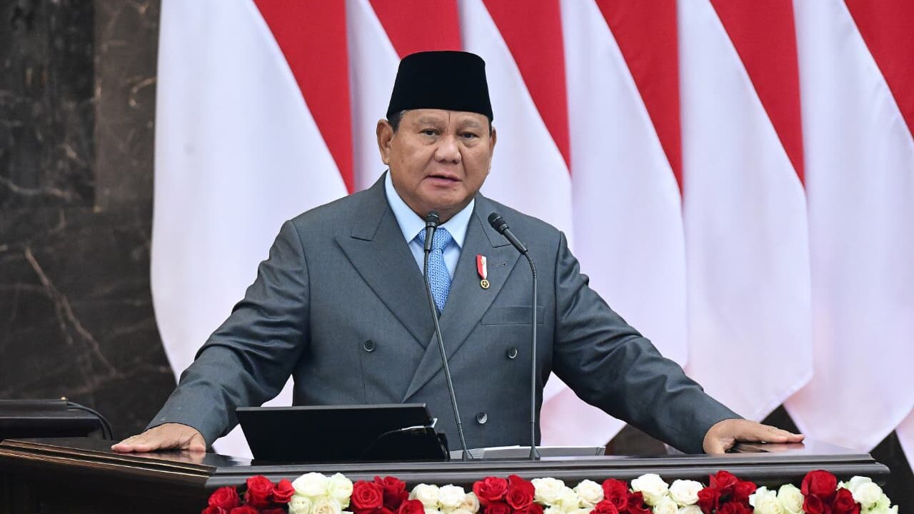 Presiden Prabowo Subianto berpidato pada Sidang Tahunan MPR RI serta Sidang Bersama DPR RI dan DPD RI di Gedung Nusantara MPR/DPR/DPD RI, Jakarta, pada Jumat, (14/8/2026). (Foto BPMI Setpres)