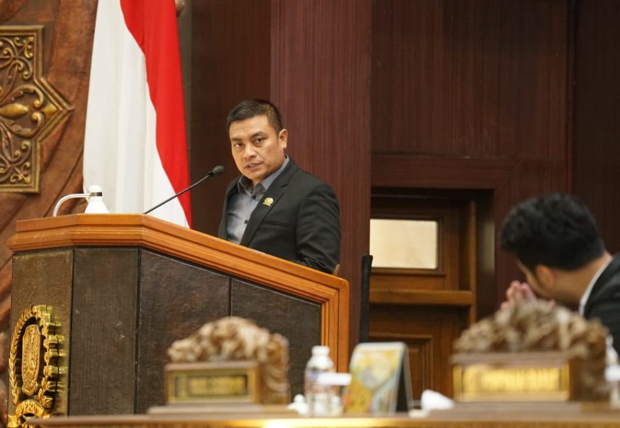 Juru bicara Fraksi PKS Jatim, Dr. Puguh Wiji Pamungkas, MM