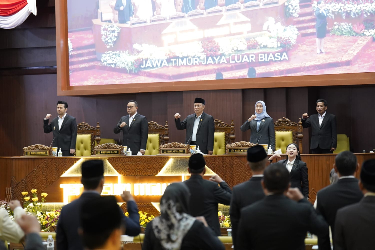 Suasana rapat Paripurna DPRD Jatim, Senin (21/9/2026).
