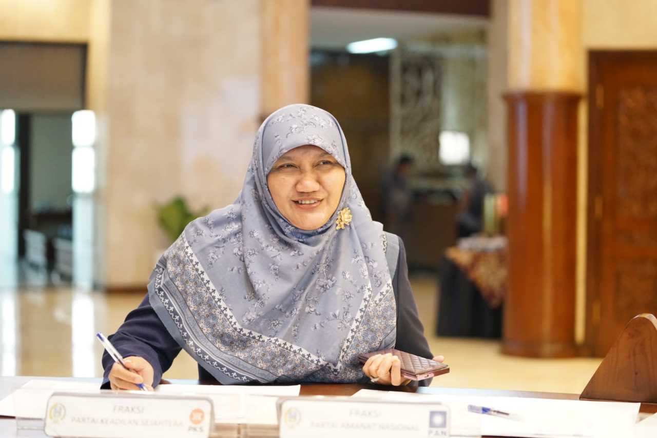 Lilik Hendarwati, anggota Komisi C DPRD Jatim yang juga Ketua Fraksi PKS. (Humas DPRD Jatim)